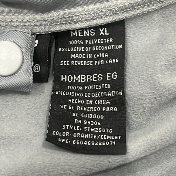 Grey/silver zip front jacket - Picture 2 of 3